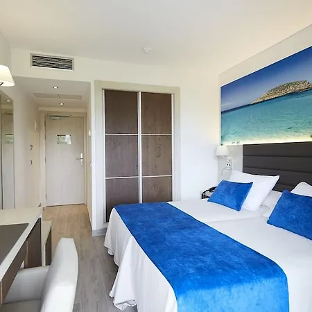 Invisa Club Cala 4*