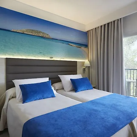 因维萨卡拉维尔德俱乐部酒店 Playa Des Figueral
