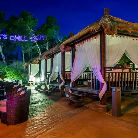 因维萨卡拉维尔德俱乐部酒店 Playa Des Figueral