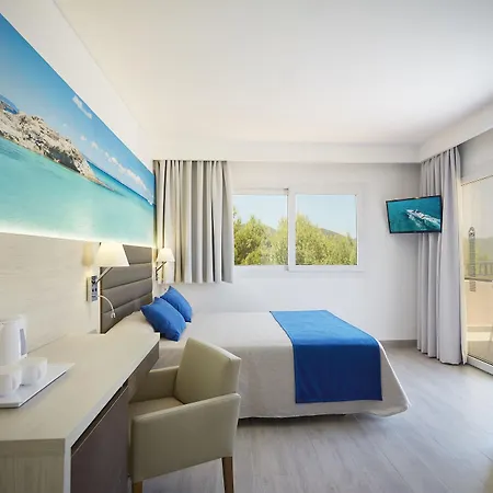 Hotel Invisa Club Cala 4*