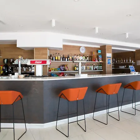 Invisa Club Cala 4*