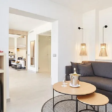 Hotel Invisa Club Cala 4*